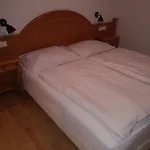 Haus Grugger Apartman *